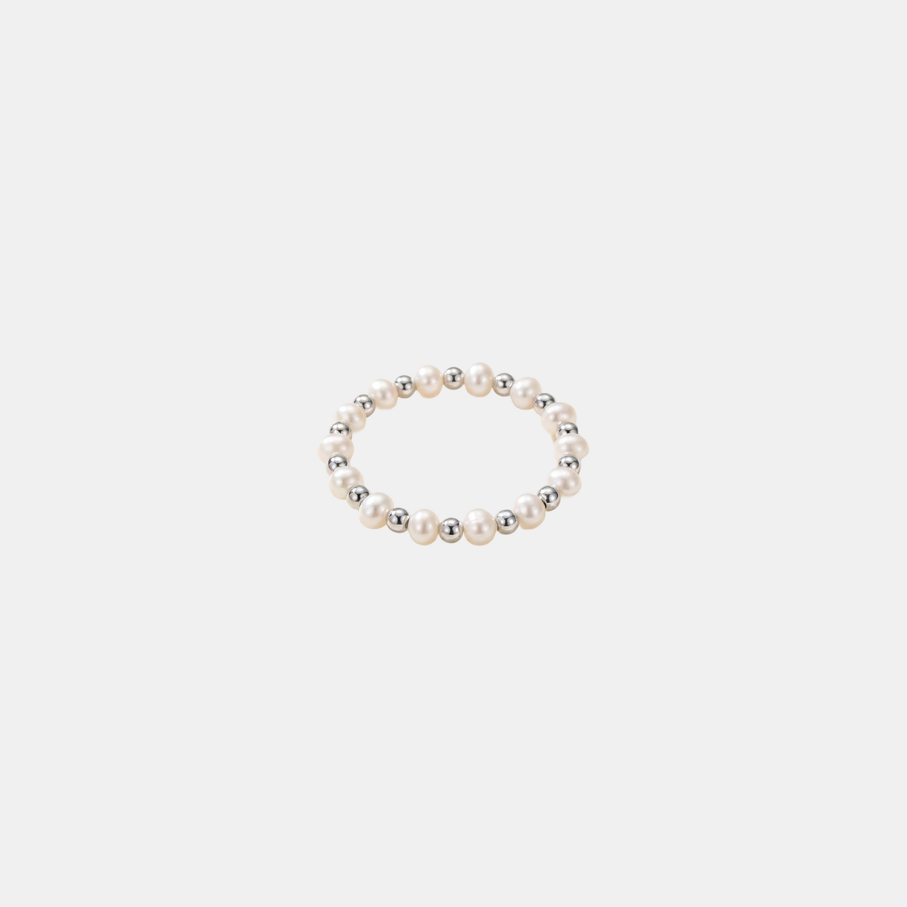 Classic Pearl Ring