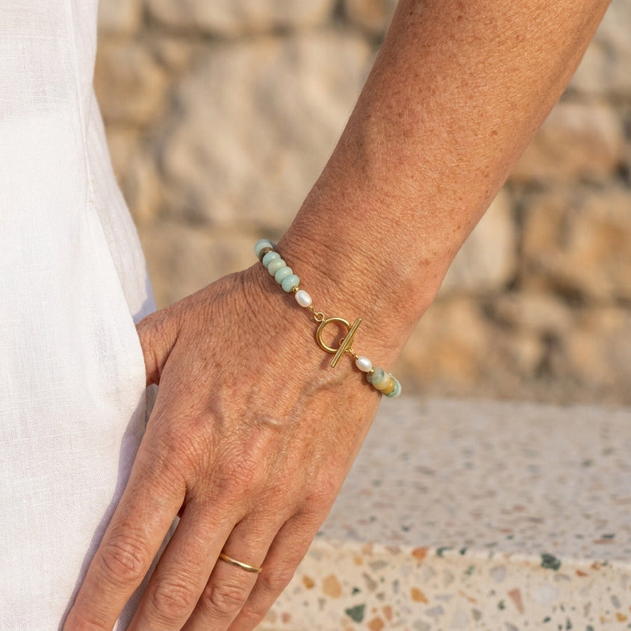 Turquoise Bead Toggle Bracelet