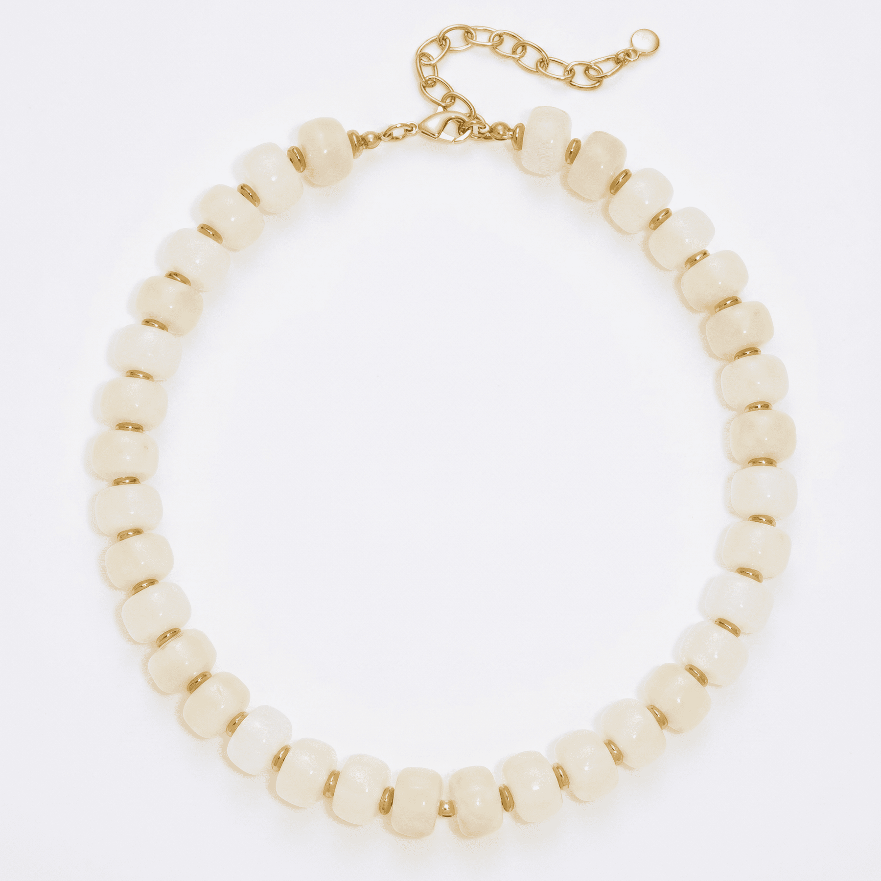 Natural bead necklace